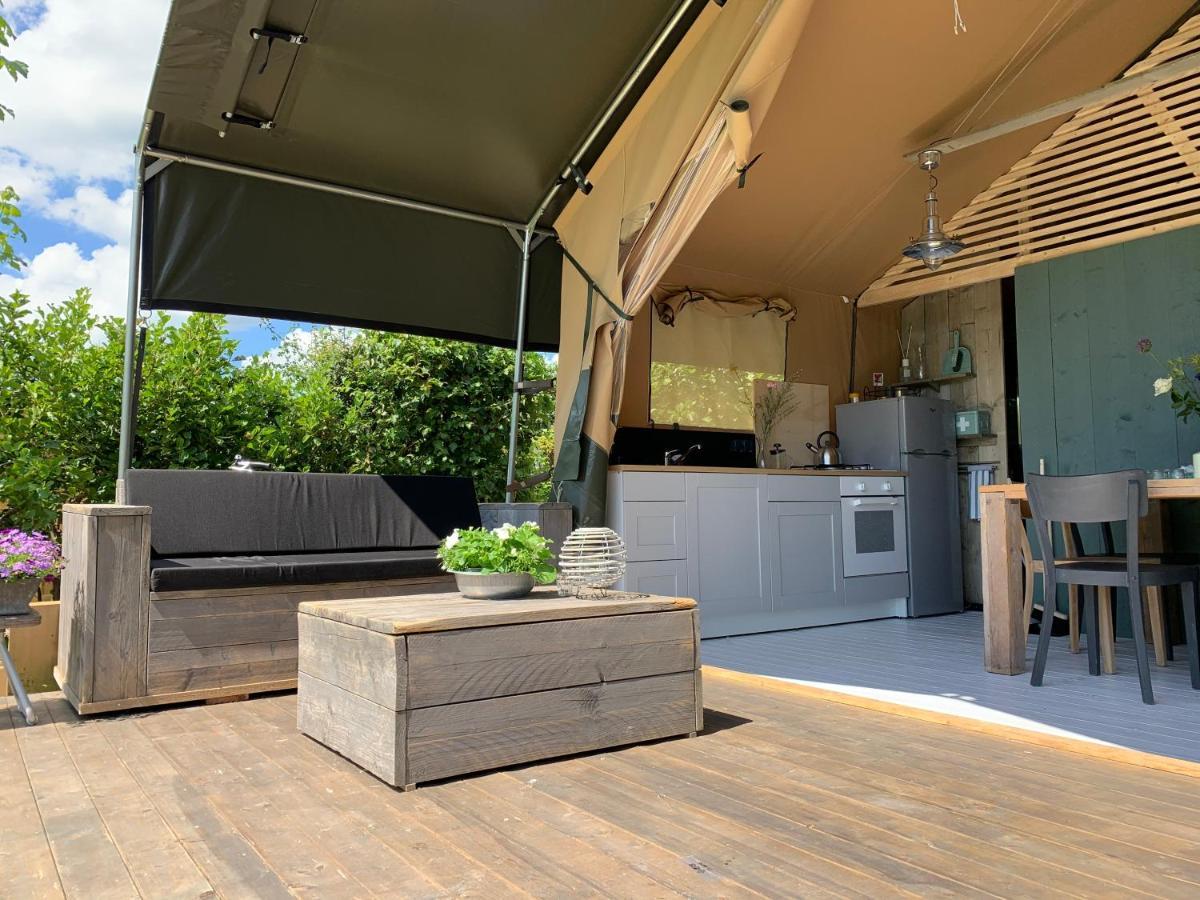 Glamping Aan De Plas Vinkeveen Exterior photo